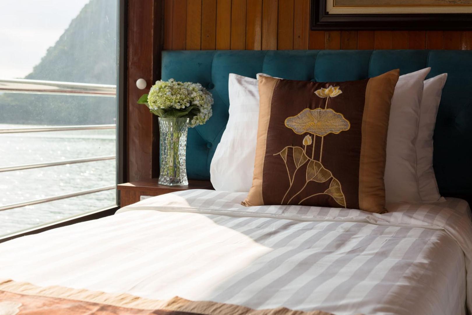 Cozy Bay Classic Cruise Ha Long Eksteriør bilde