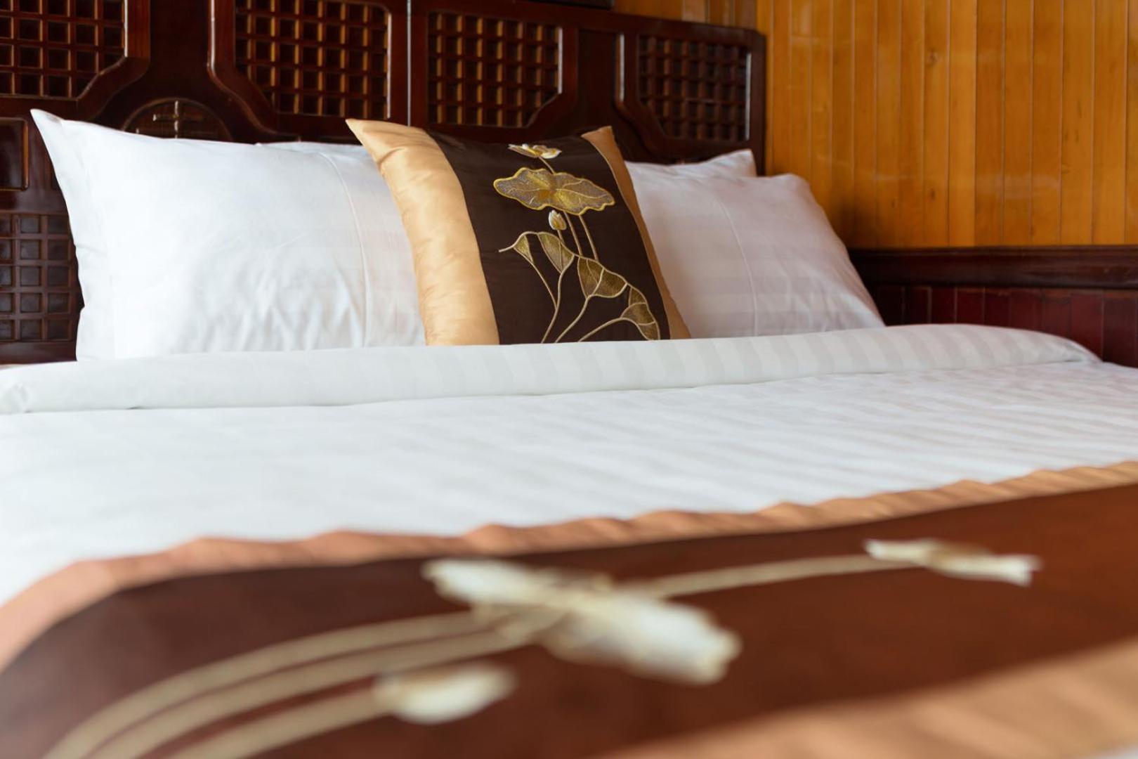 Cozy Bay Classic Cruise Ha Long Eksteriør bilde