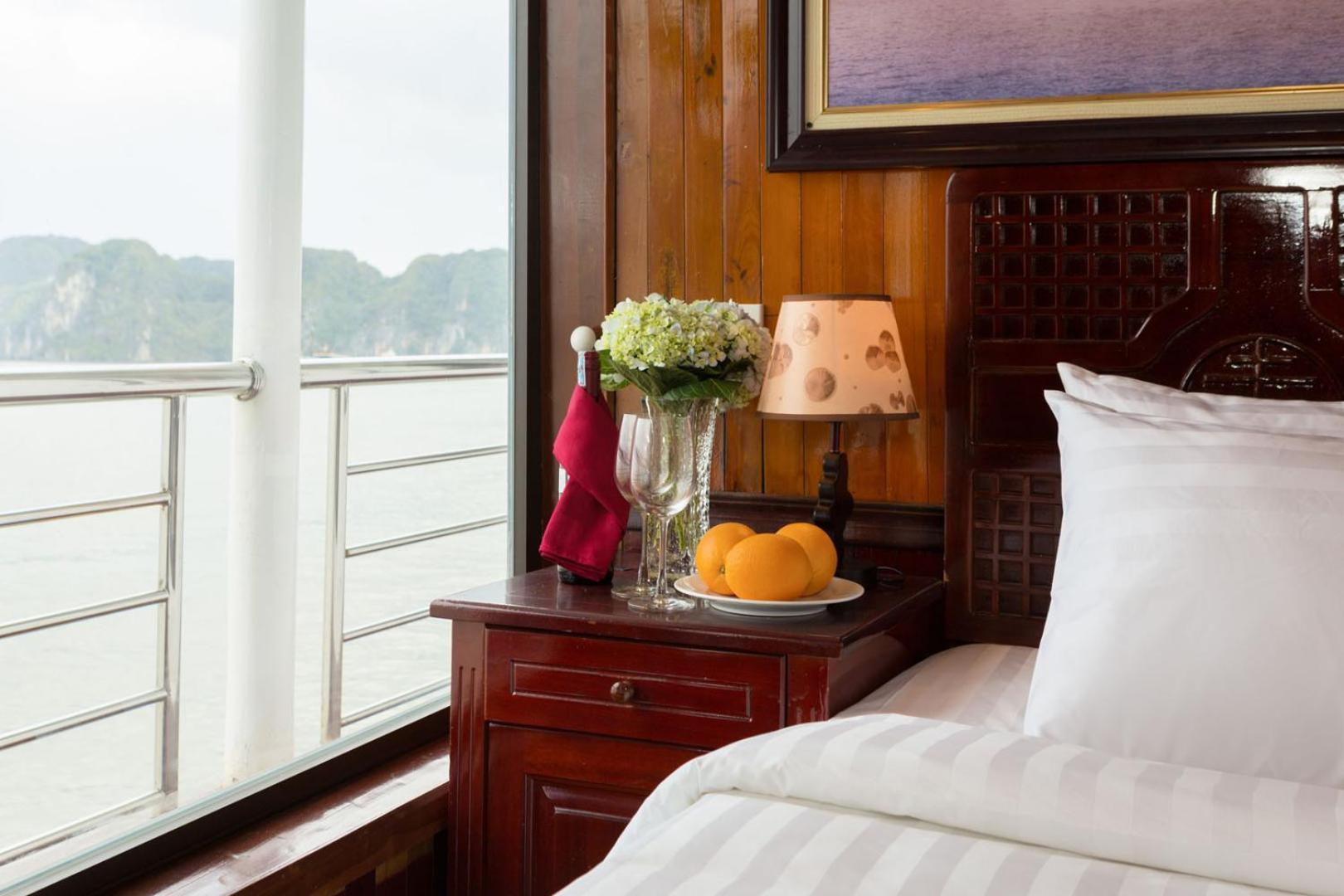Cozy Bay Classic Cruise Ha Long Eksteriør bilde
